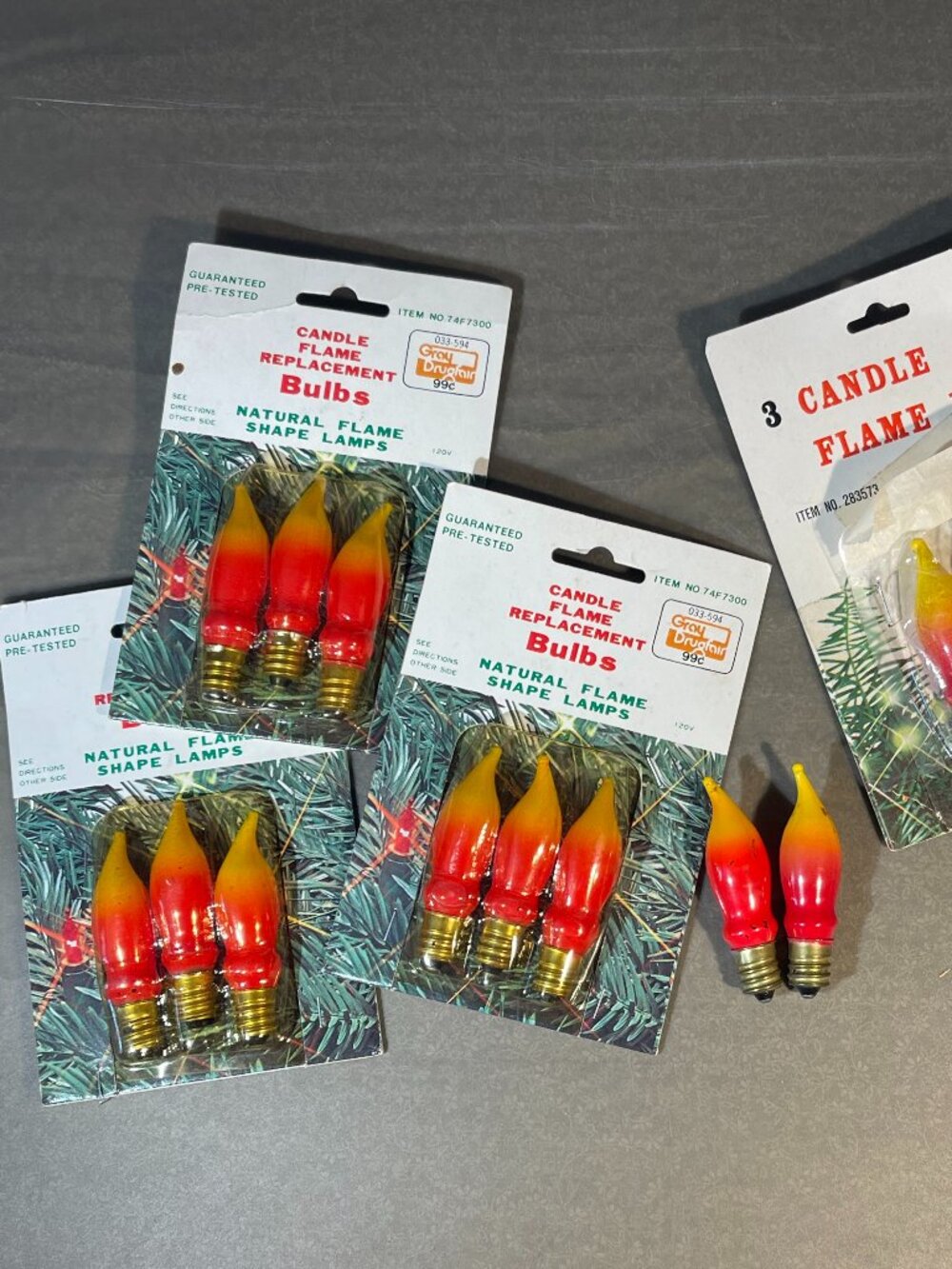 14 Vintage Candle Flame Replacement 2 3/4 " Light Bulbs 110-120V NOTE (2069)